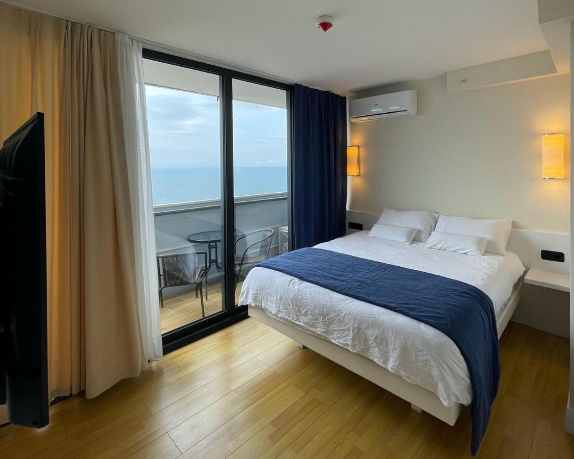 Luxury Sea View Orbi City Μπατούμι Εξωτερικό φωτογραφία
