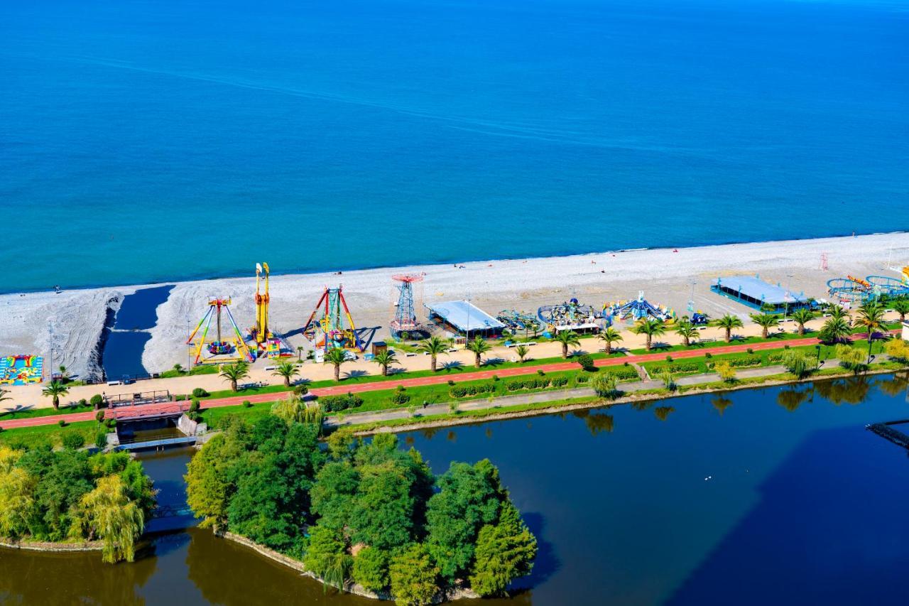 Luxury Sea View Orbi City Μπατούμι Εξωτερικό φωτογραφία